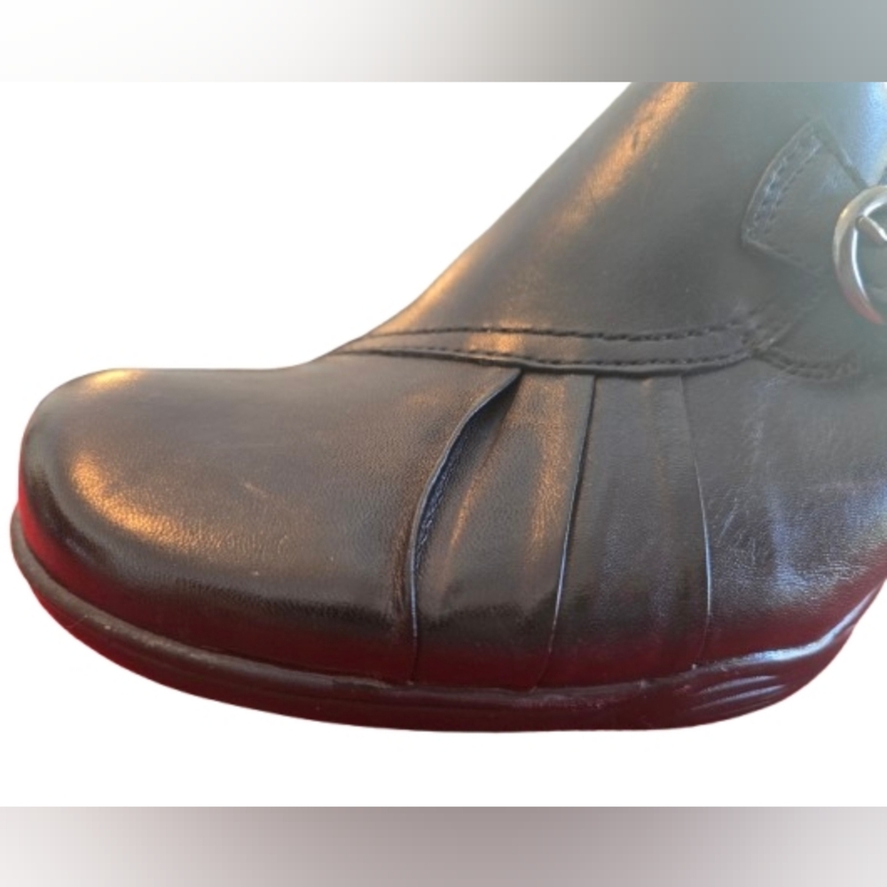 Earth Spirit Women's Black Leather Mules with Buckle - Size 10 - Picture 8 of 8